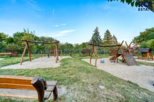 Pronájem bytu 3+kk, 60 m² – Rousínov