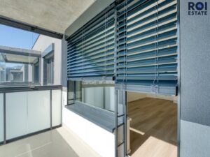 Pronájem bytu 1+kk, 35 m², balkon, garážové stání, Praha 9 – Hloubětín