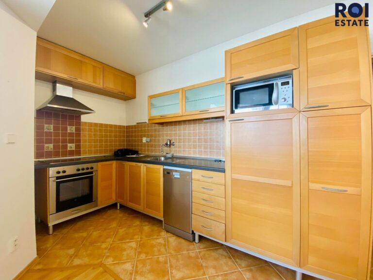 Pronájem hezkého bytu v novostavbě s balkonm a parkovacím stáním, Byty 2+kk, 48 m² – Brno – Židenice