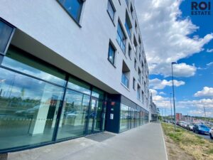 Pronájem, Byty 2+kk, s garážovým stáním a balkónem,  52m² – Praha – Hloubětín