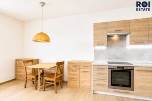 Pronájem bytu 2+kk 63 m², Jesenice