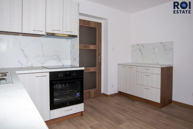 Pronájem rodinného domu 100 m², Sudovo Hlavno