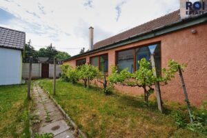Prodej rodinného domu 155m² s pozemkem až 2 254m², Žabčice