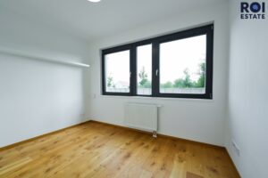 Pronájem bytu 3+kk s garážovým stáním a terasou,  65 m² – Horoměřice