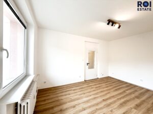 Pronájem bytu 1+1 32 m², Kuřim