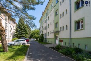 Pronájem bytu 2+1 64 m² se sklepem,  Praha – Kbely