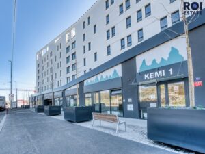 Pronájem bytu 1+kk, 35 m², balkon, garážové stání, Praha 9 – Hloubětín