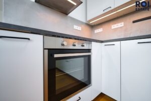 Pronájem bytu 3+kk s garážovým stáním a terasou,  65 m² – Horoměřice