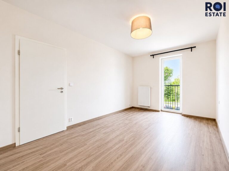 Pronájem bytu 2+kk 44 m² s parkovacím stáním a sklepem , Český Brod