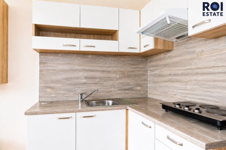 Pronájem bytu 1+kk 29 m², Praha – Horní Měcholupy
