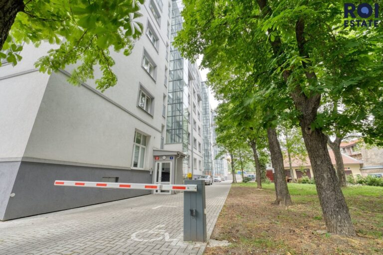 Pronájem, Bytu 2+kk, 64m² – Chlumčanského – Praha 8