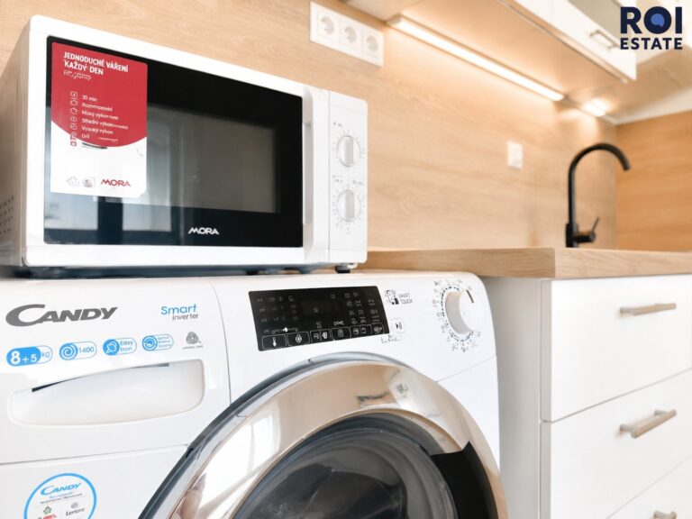 Pronájem bytu 1+kk 30 m² s lodžií v Brně – Bohunice