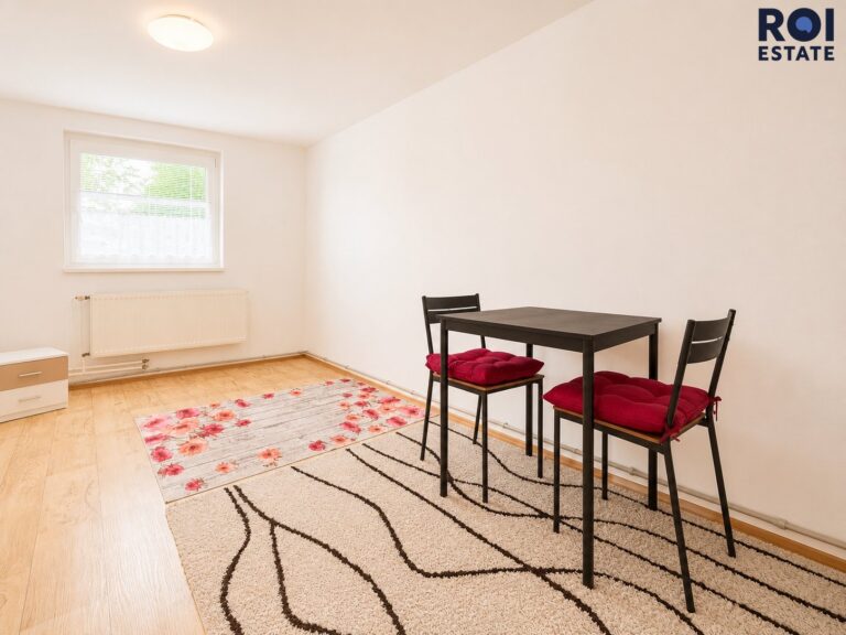 Pronájem bytu 1+kk 30 m², Kněževes