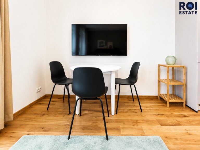 Pronájem bytu 1+kk 23 m², Praha – Dejvice