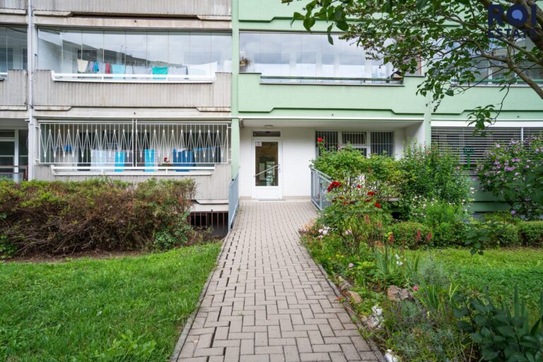 Pronájem bytu 3+kk 71 m² s lodžií, šatnou a parkovací stání, Praha – Chodov