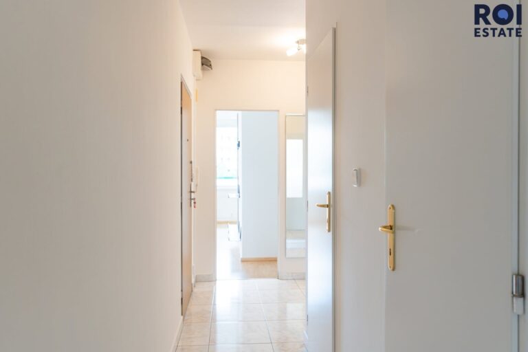 Pronájem bytu 3+kk 71 m² s lodžií, šatnou a parkovací stání, Praha – Chodov