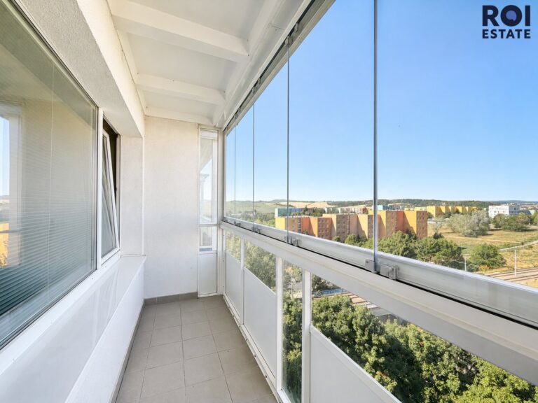 Pronájem bytu 1+kk 30 m² s lodžií v Brně – Bohunice