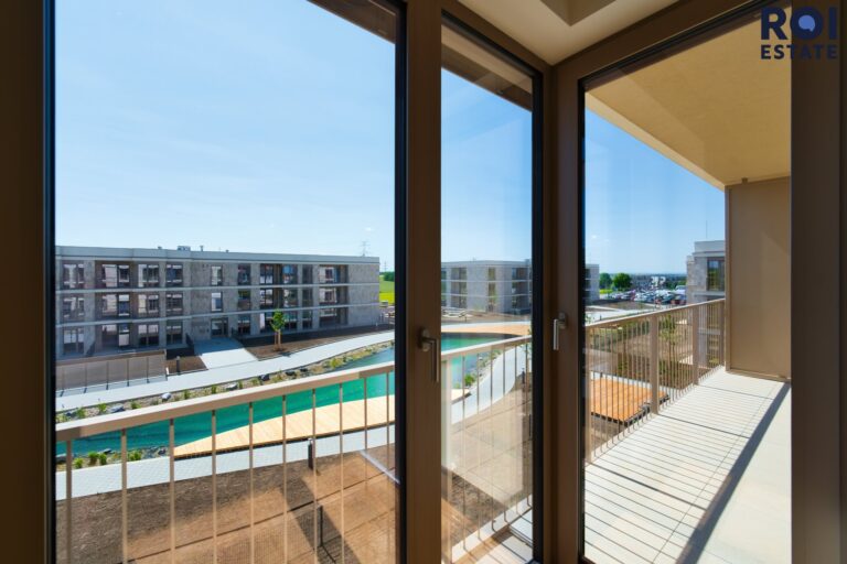 Pronájem bytu 2+kk, 59m² s parkovacím stáním a sklepem – Dřevčická, Brandýs nad Labem