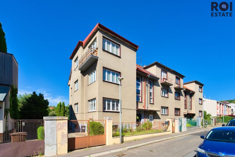 Světlý byt 2+1 s balkonem, jen pár kroků od Ďáblického háje