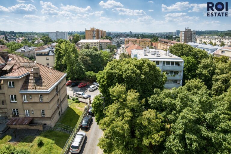 Pronájem bytu 2+1 54 m² s balkónem a sklepem, Praha – Hloubětín