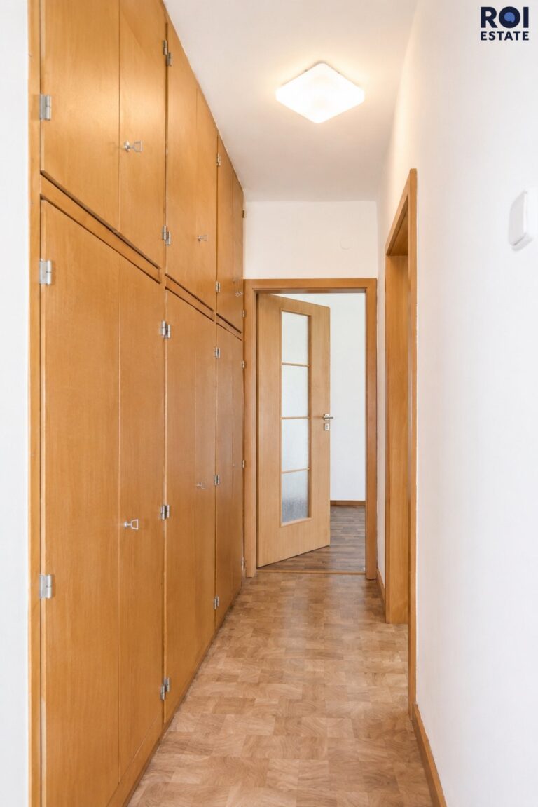 Pronájem bytu 4+kk 73 m², Praha – Záběhlice