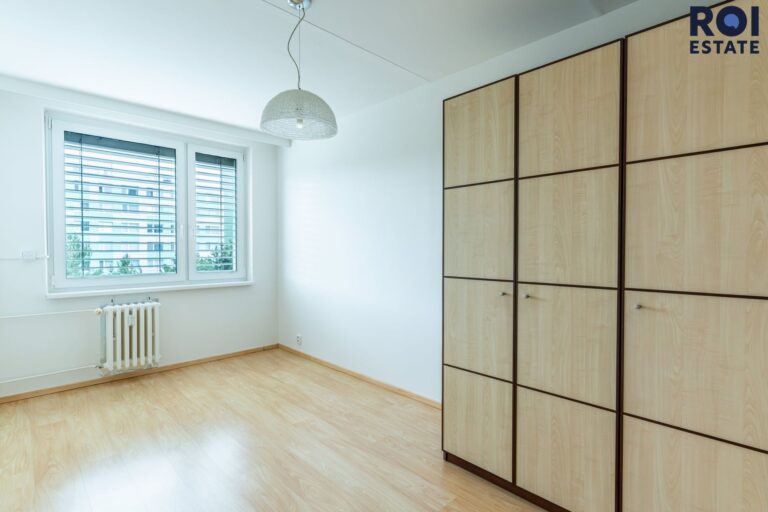 Pronájem bytu 3+kk 71 m² s lodžií, šatnou a parkovací stání, Praha – Chodov