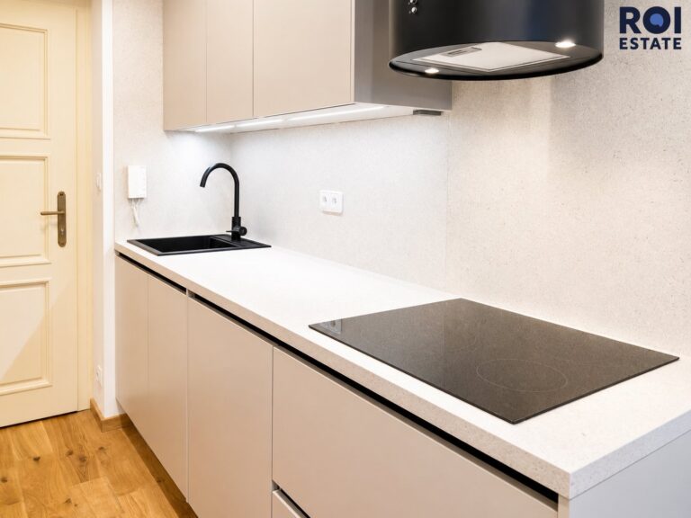 Pronájem bytu 1+kk 23 m², Praha – Dejvice