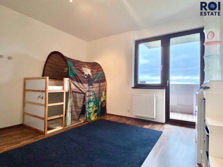 Prostorný byt 3+kk s terasou, balkonem, garážovým stáním a sklepem | 94 m² | Praha 5 – Stodůlky
