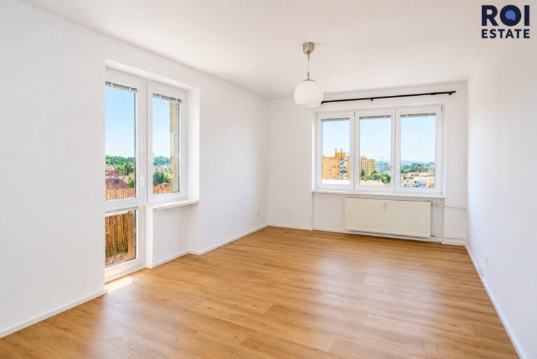 Pronájem bytu 2+1 54 m² s balkónem a sklepem, Praha – Hloubětín
