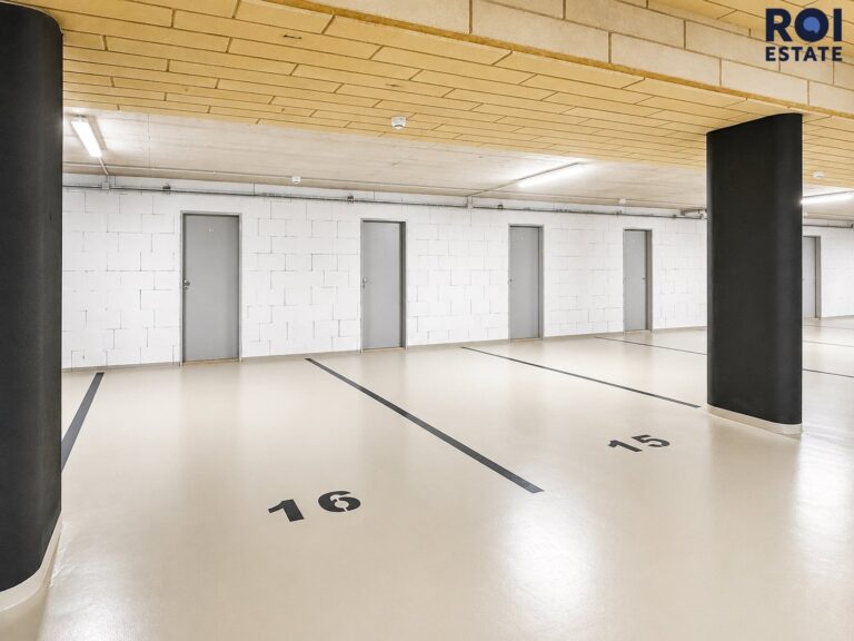 Pronájem bytu 2+kk 44 m² s parkovacím stáním a sklepem , Český Brod