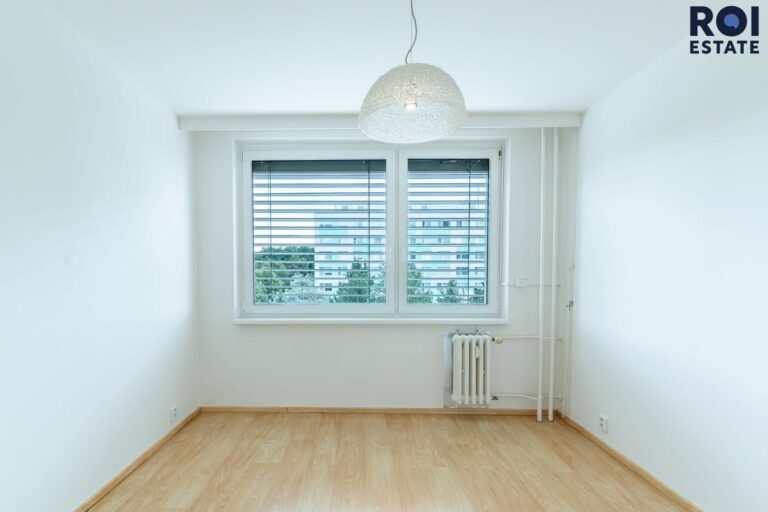 Pronájem bytu 3+kk 71 m² s lodžií, šatnou a parkovací stání, Praha – Chodov