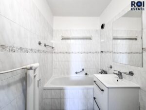 Pronájem bytu 3+1 v Brně – Bohunicích, ulice Spodní