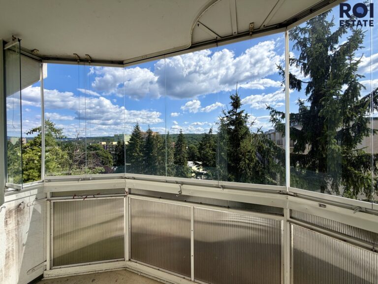 Pronájem bytu 2+1 57 m² + lodžie + balkon, top lokalita Brno – Královo Pole, ulice Galandauerova