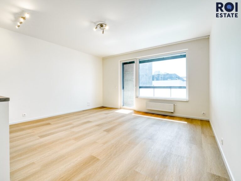 Pronájem bytu 1+kk, 35 m², balkon, garážové stání, Praha 9 – Hloubětín