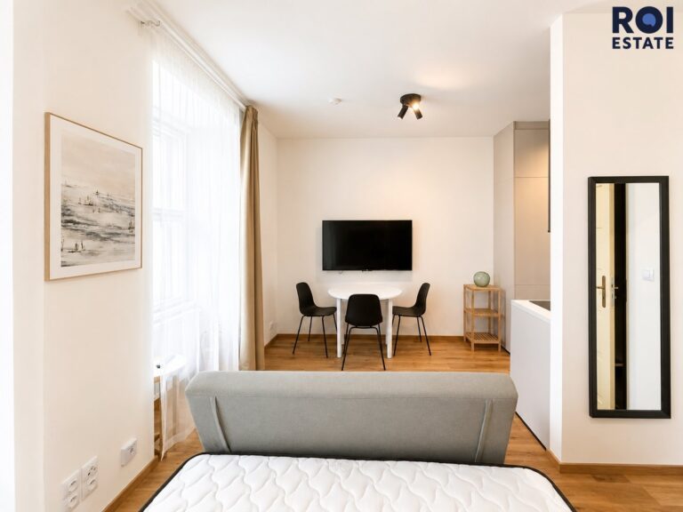 Pronájem bytu 1+kk 23 m², Praha – Dejvice