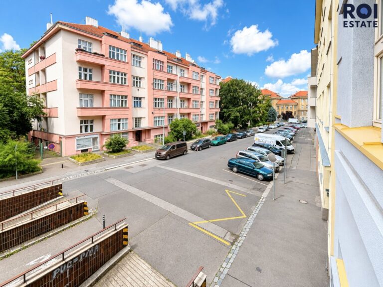 Pronájem bytu 1+kk 23 m², Praha – Dejvice