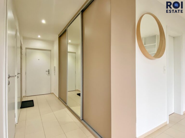 Prostorný byt 3+kk s terasou, balkonem, garážovým stáním a sklepem | 94 m² | Praha 5 – Stodůlky