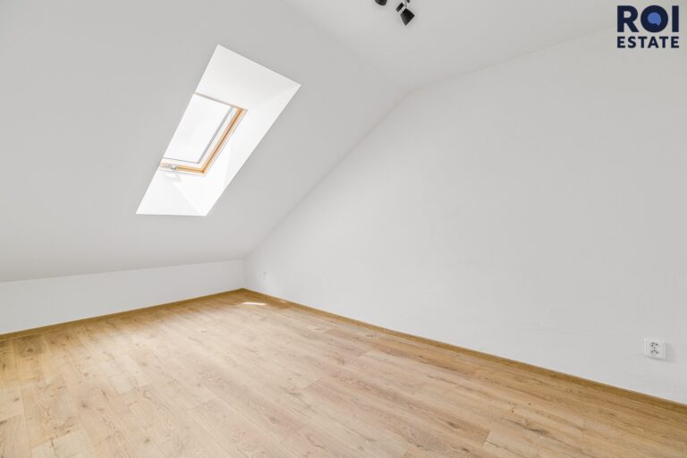 Pronájem bytu 2+1, 50 m² – Ostrava – Mariánské Hory