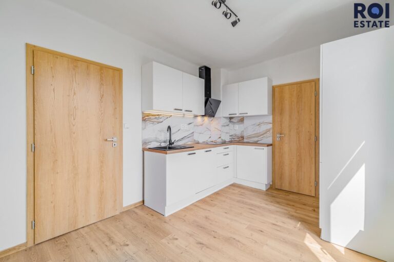 Pronájem bytu 2+1, 50 m² – Ostrava – Mariánské Hory
