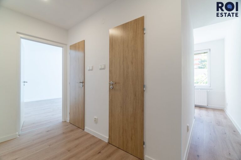 Pronájem bytu 2+1, 61 m² – Ostrava-Výškovice
