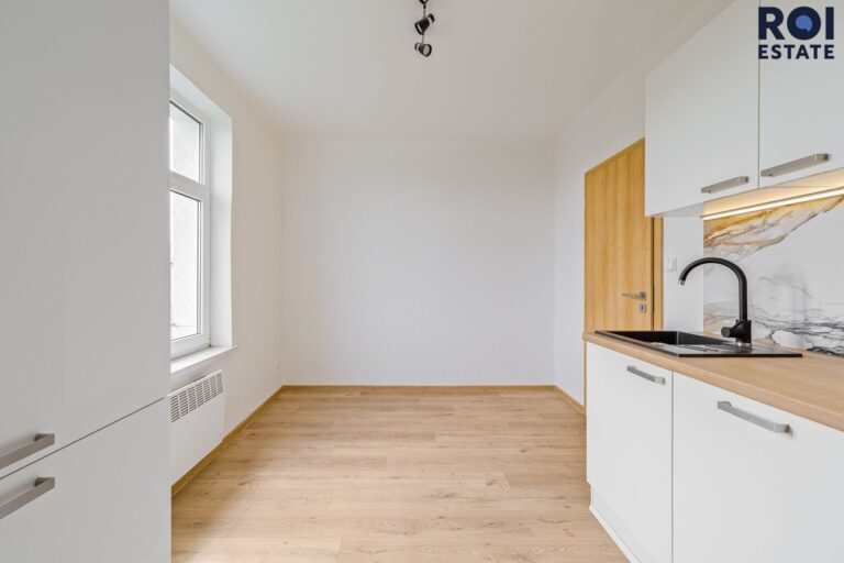 Pronájem bytu 2+1, 50 m² – Ostrava – Mariánské Hory