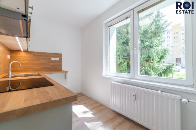 Pronájem bytu 2+1, 61 m² – Ostrava-Výškovice