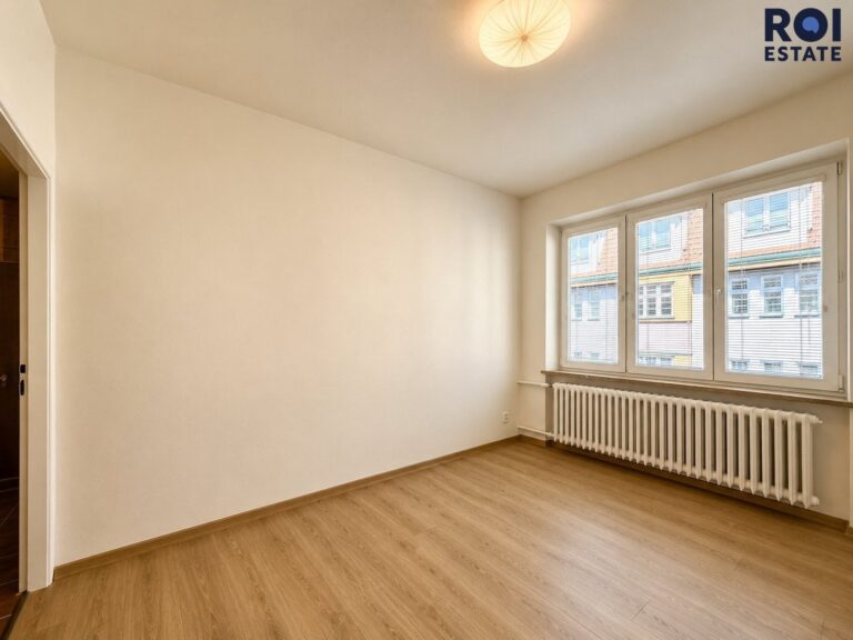 Pronájem bytu 3+1 72 m² + balkon + sklep , Brno – Královo Pole, ulice Ruská, TOP LOKALITA!