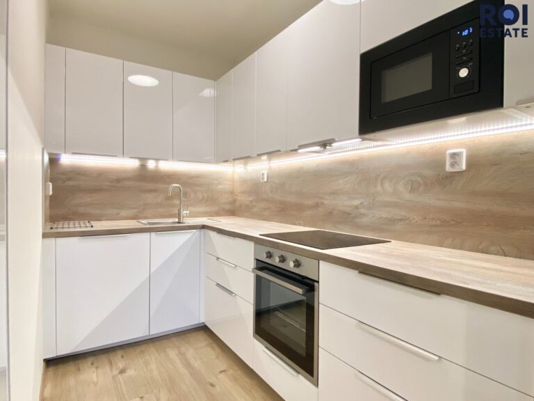 Pronájem byty 2+kk, 63 m² – Praha – Dolní Počernice