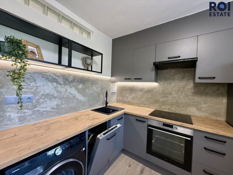 Pronájem byty 1+1 po kompletní rekonstrukci, lodžie, design a lokalita rozhodnou