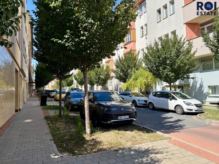 Pronájem bytu 3+1 72 m² + balkon + sklep , Brno – Královo Pole, ulice Ruská, TOP LOKALITA!