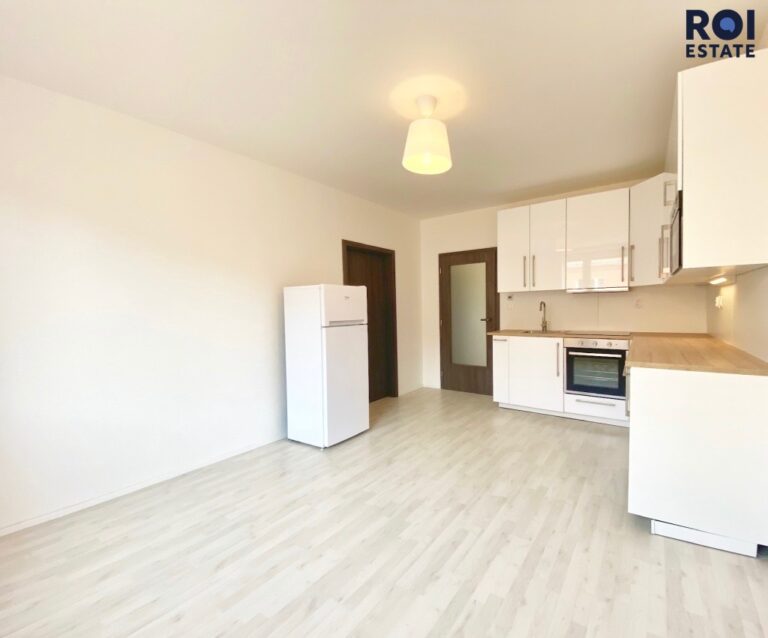 Nově zrekonstruovaný byt s krásnou kuchyní 3+kk – ul. Kuldova, Brno – Židenice