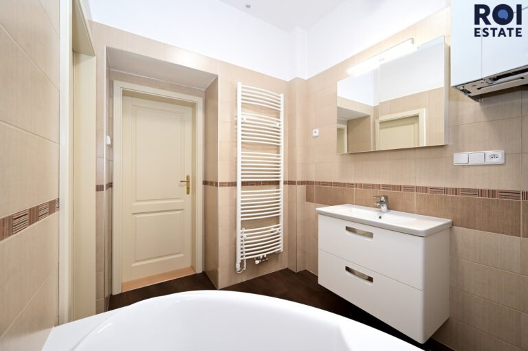 Pronájem bytu 2+1 78 m², Praha – Vinohrady
