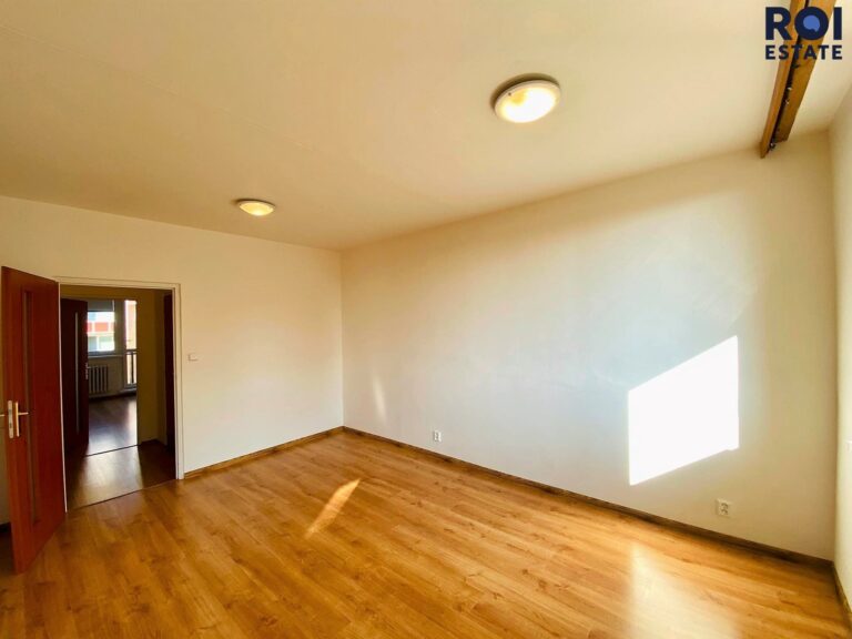 Pronájem zrekonstruovaného bytu 2+1 s balkonem, 61 m² – Brno – Komín