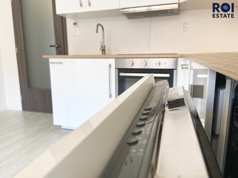 Nově zrekonstruovaný byt s krásnou kuchyní 3+kk – ul. Kuldova, Brno – Židenice